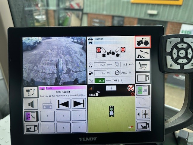 Fendt-936-14.jpg