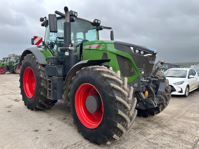 Fendt-936-4.jpg