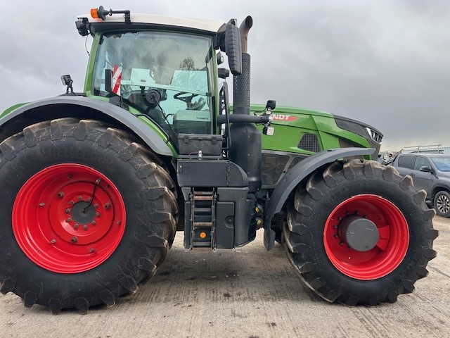 Fendt-936-5.jpg