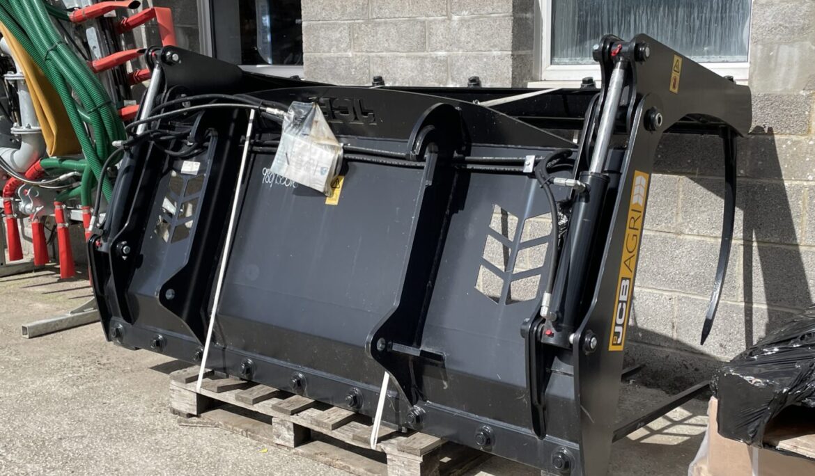 JCB Fork & Grab 7ft 6