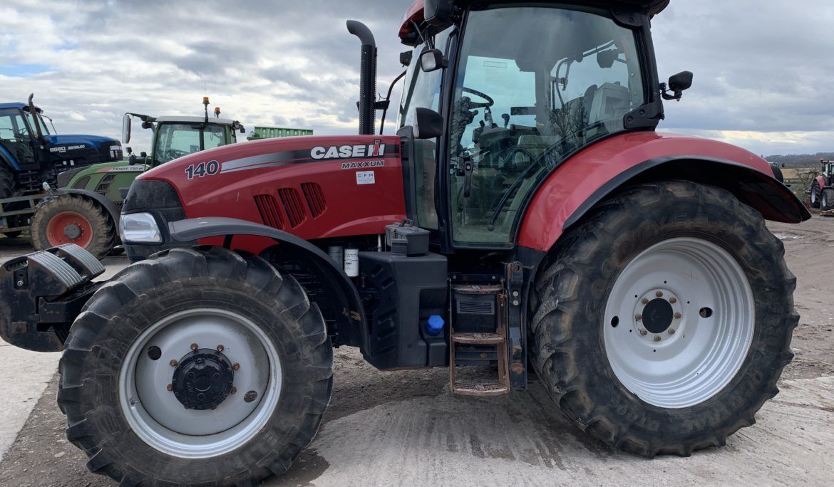 Maxxum 140 (YJ13 BLV)