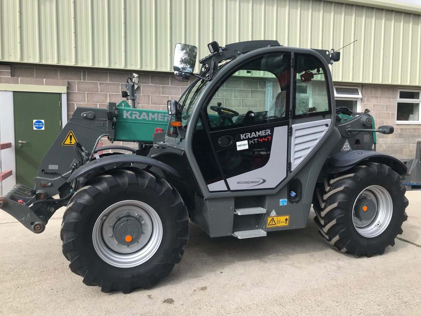 KT447 Telehandler - Redlynch Tractors