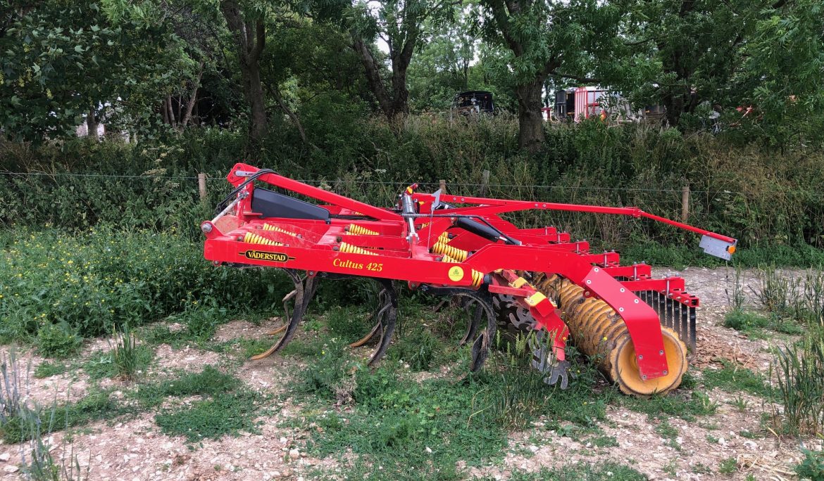 Vaderstad Cultus 425
