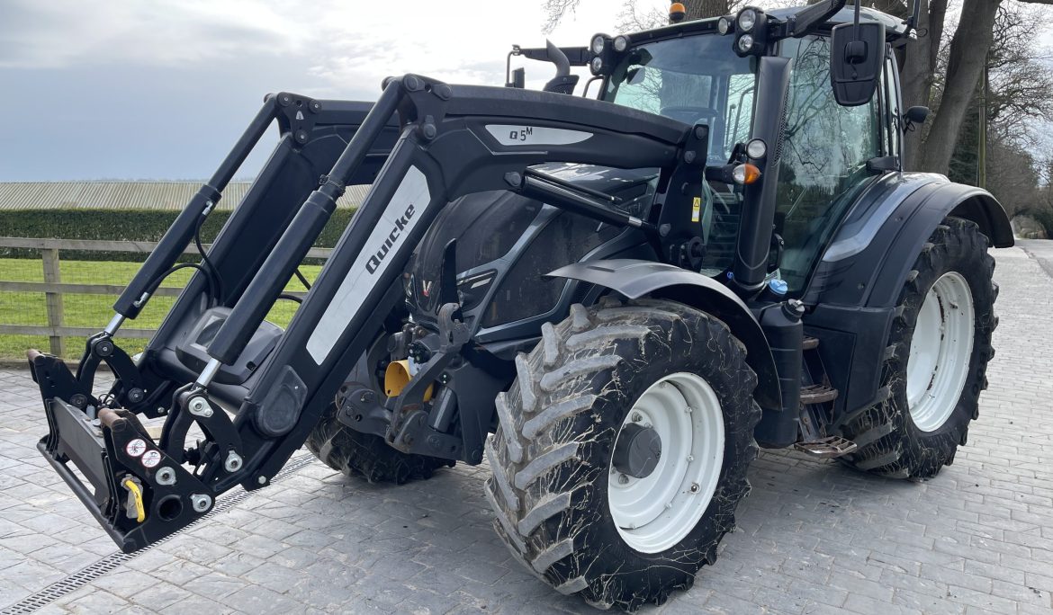 Valtra N174 Versu