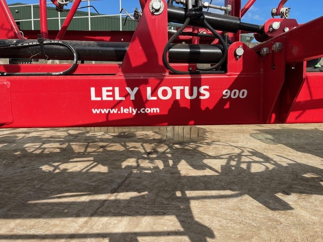 Lely Lotus 900