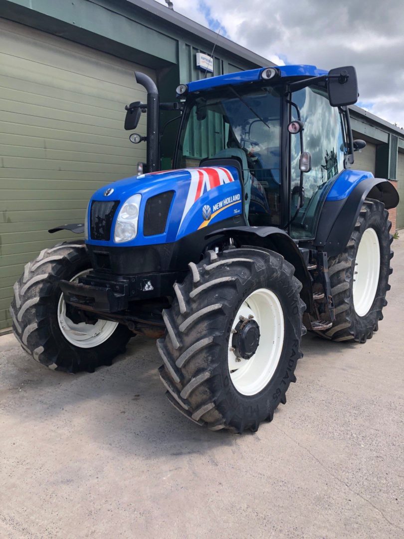 New Holland T6 140