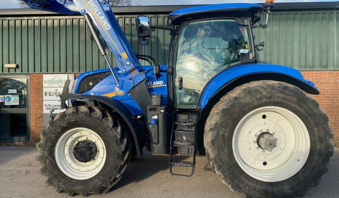 New Holland T7.245 (VU16 ZSZ)