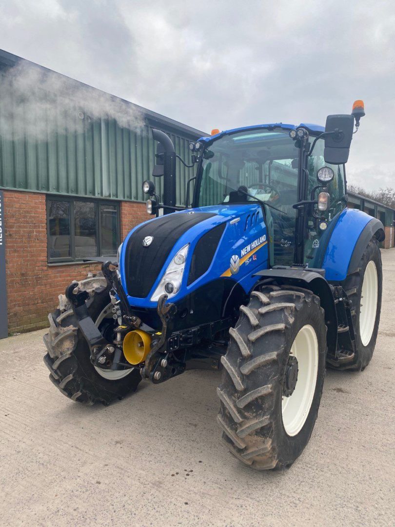New Holland T5110